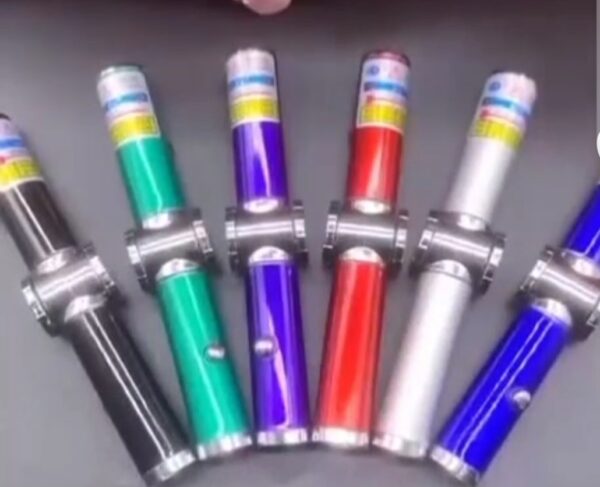 Flash light+ laser pointer spinner pen