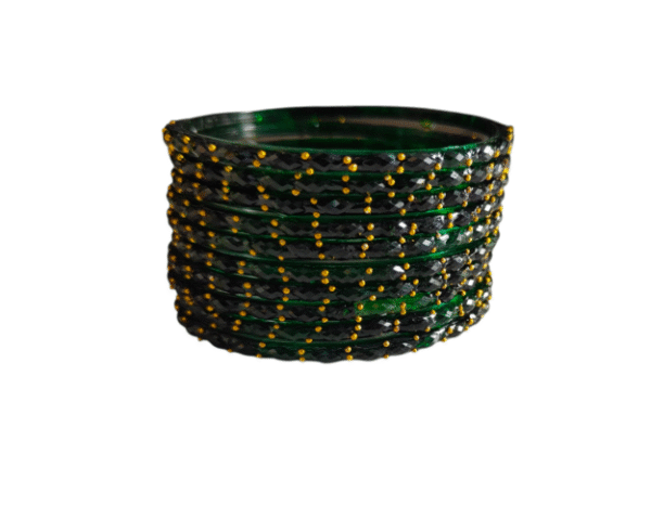 Sawan green chudiya